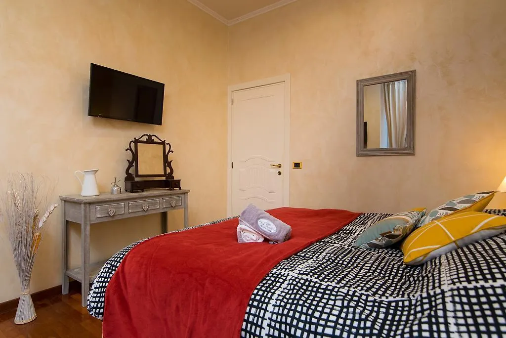 B&B Arco Di Gallieno Rome 0*,  Italy